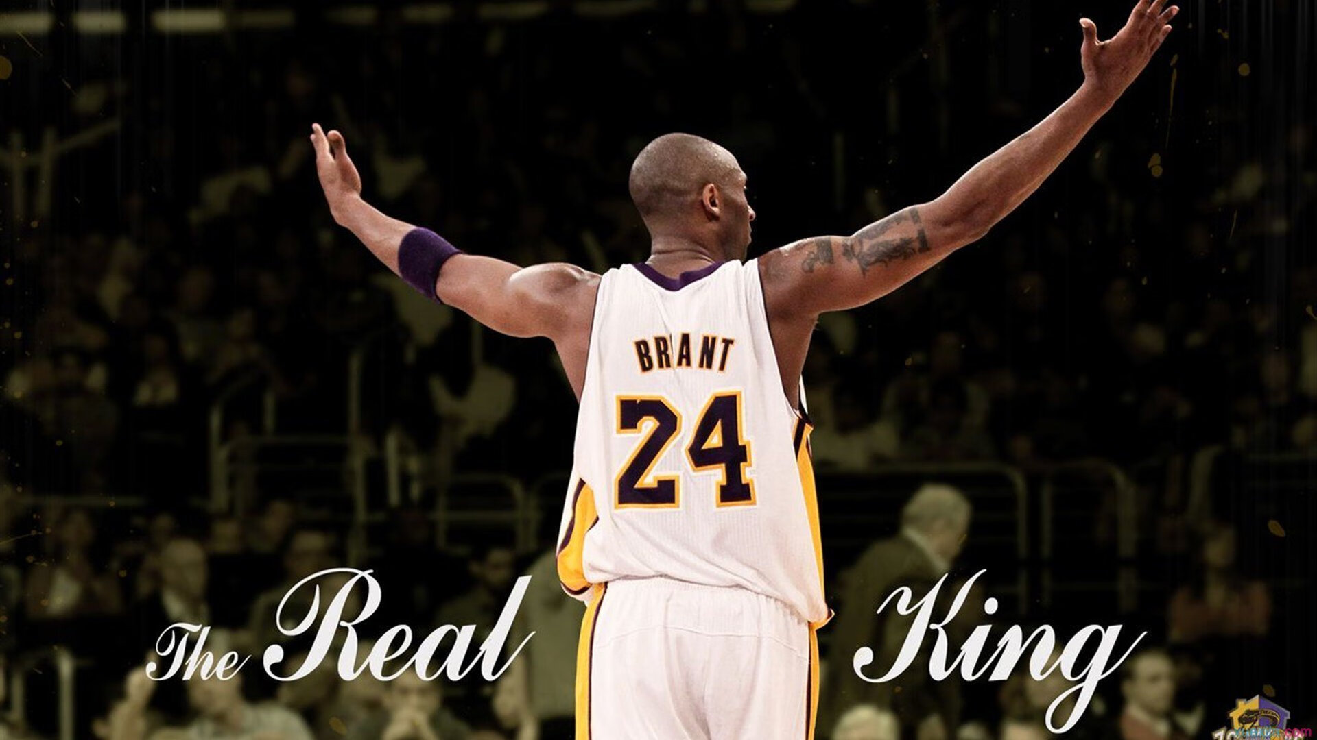 九游jiuyou-草根足球运动深度融入社会生活，成长为全民运动热点，开展足球运动的意义